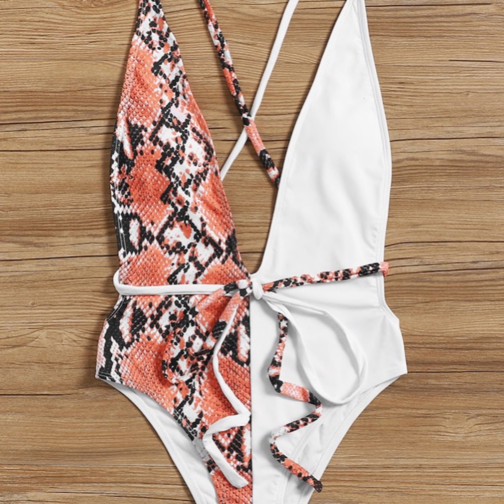 One piece swimsuit
